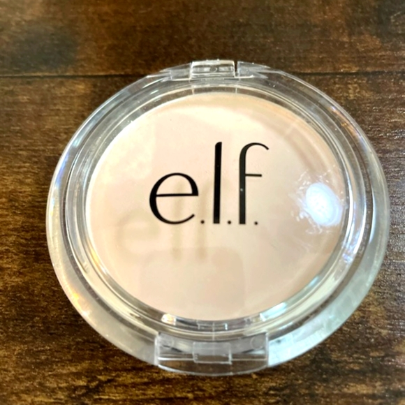 NEW e.l.f. Prime & Stay Finishing Powder - Fair/Light - Picture 1 of 1